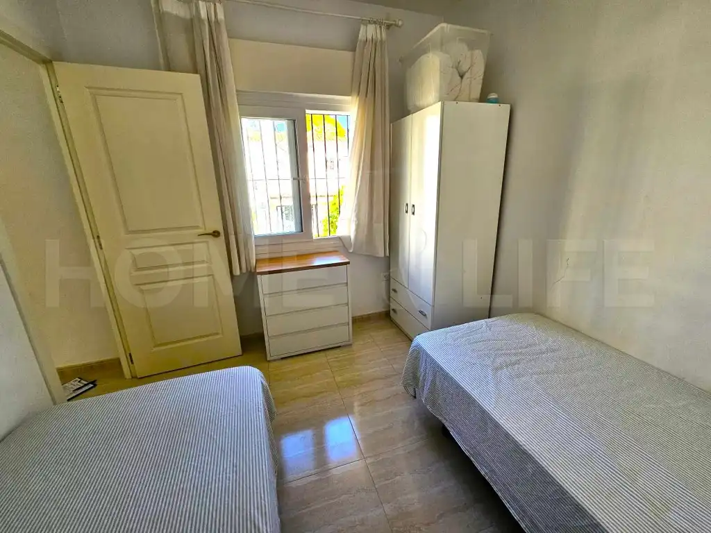 Dormitori de Casa adosada en venda en Benalmádena amb Terrassa i Moblat