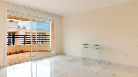 Foto 4 de Pis en venda a Guadalmina Alta, Málaga