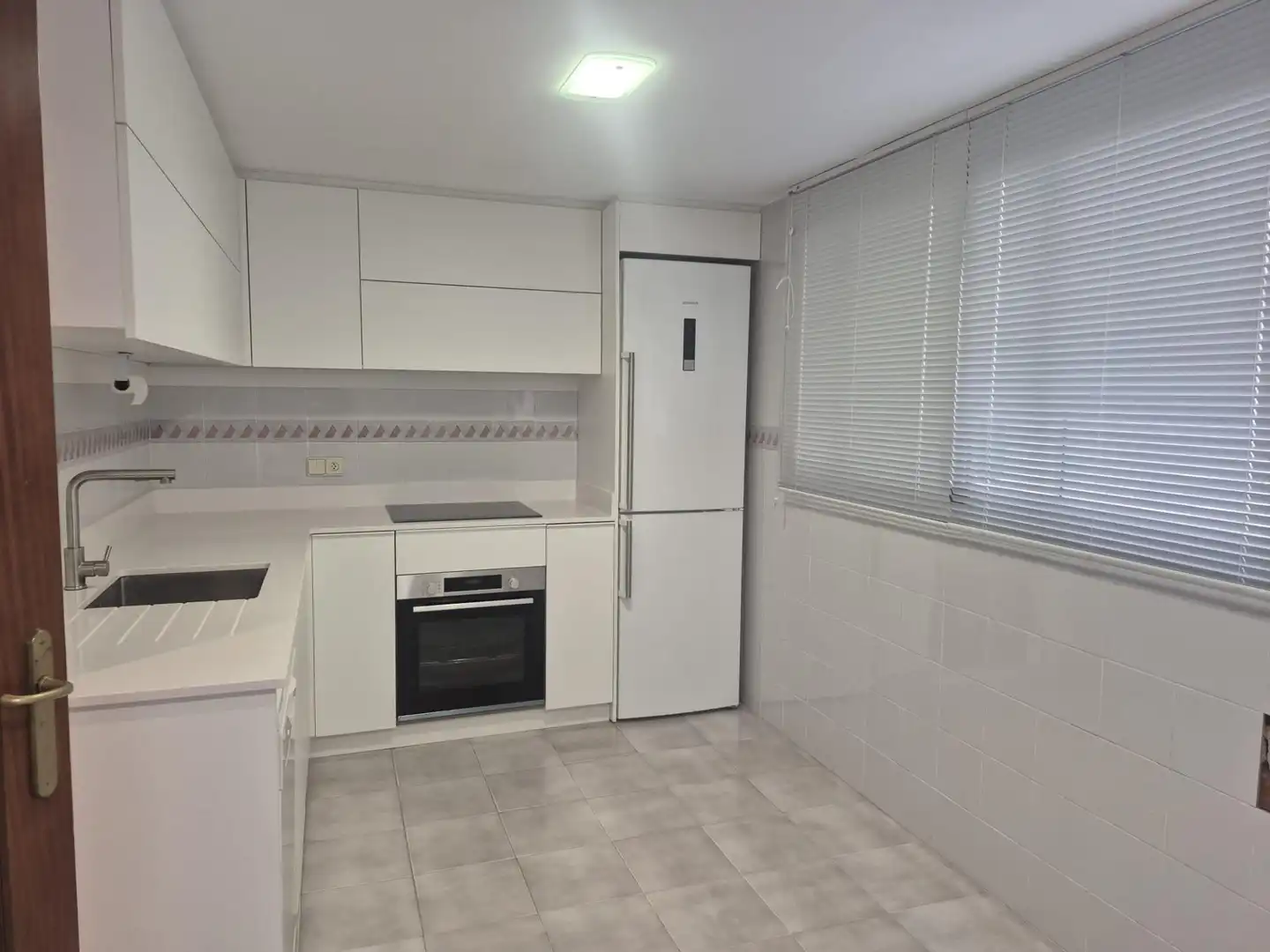 Flat with lift to rent in Calle de San Juan Bosco, imagen 29