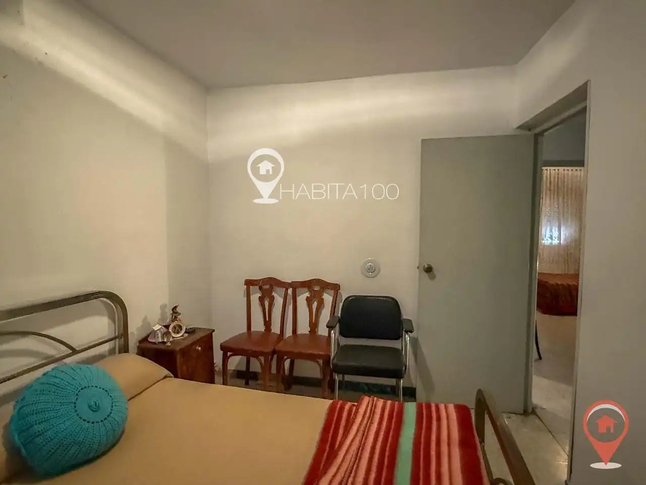 Dormitori de Casa o xalet en venda en Sotorribas