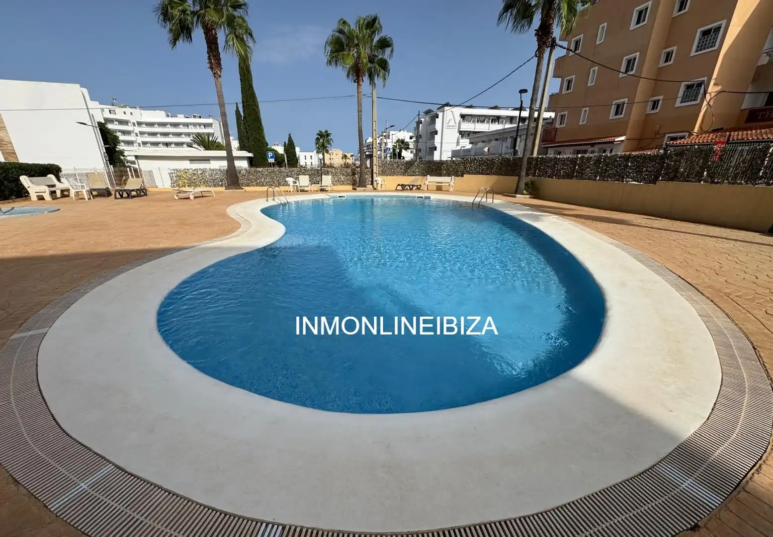 Piscina de Planta baja de alquiler en Santa Eulària des Riu con Terraza, Amueblado y Horno