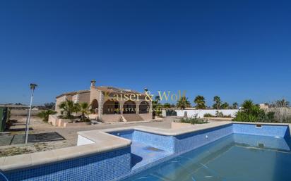 Piscina de Finca rústica en venda en Elche / Elx amb Jardí privat i Piscina