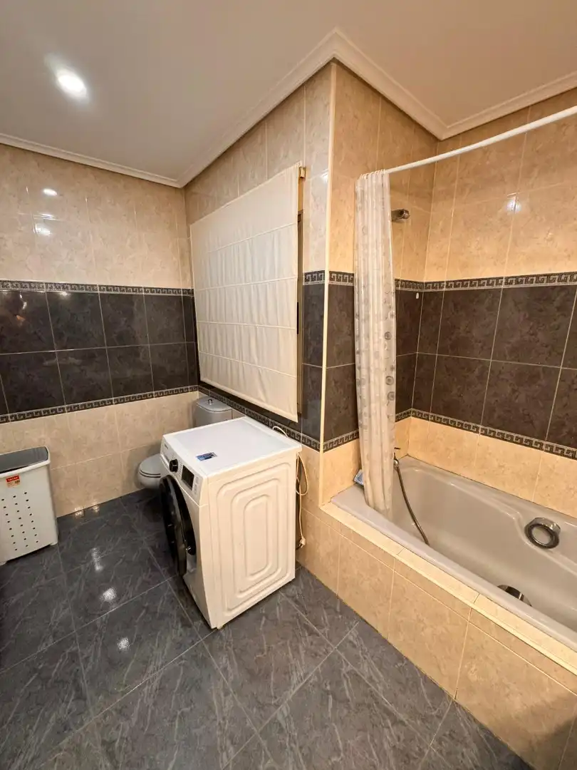 Apartamento con balcón en venta en Calle de San Juan, imagen 19