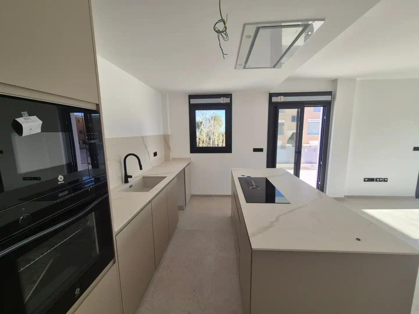 Apartament amb piscina en venda a Oliva Playa, imagen 27