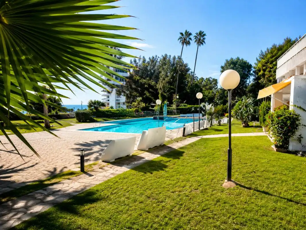 Swimming pool of Flat for sale in Torremolinos  with Air Conditioner, Heating and Swimming Pool