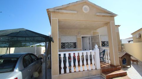 Foto 5 de Casa o xalet en venda a Avenida de las Urracas, 1, Zona Carrefour - Urbanizaciones, Torrevieja