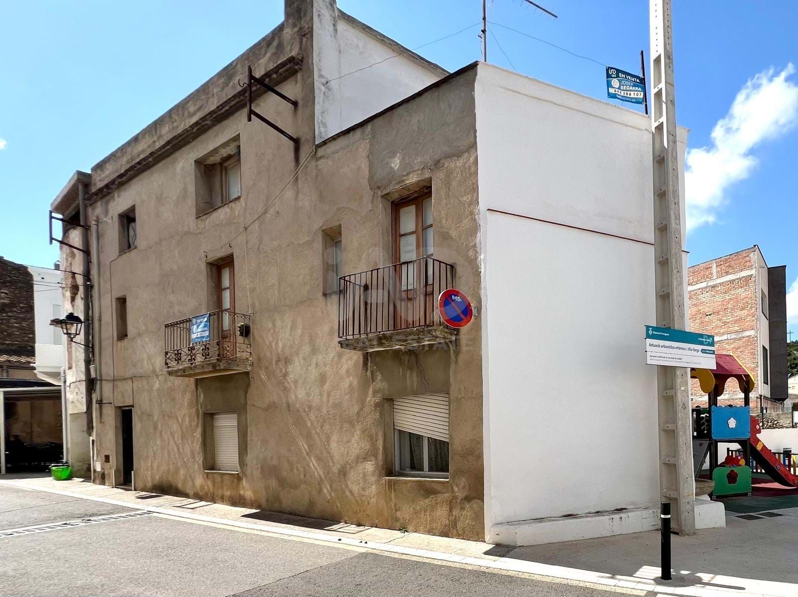 Exterior view of Building for sale in Godall