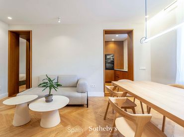 Apartament amb ascensor en venda a Calle de las Huertas
