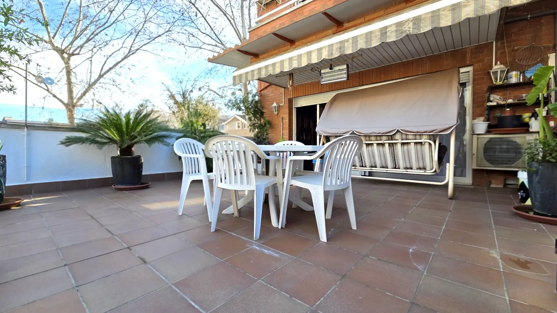 Terrassa de Casa adosada en venda en Cerdanyola del Vallès amb Aire condicionat, Calefacció i Terrassa
