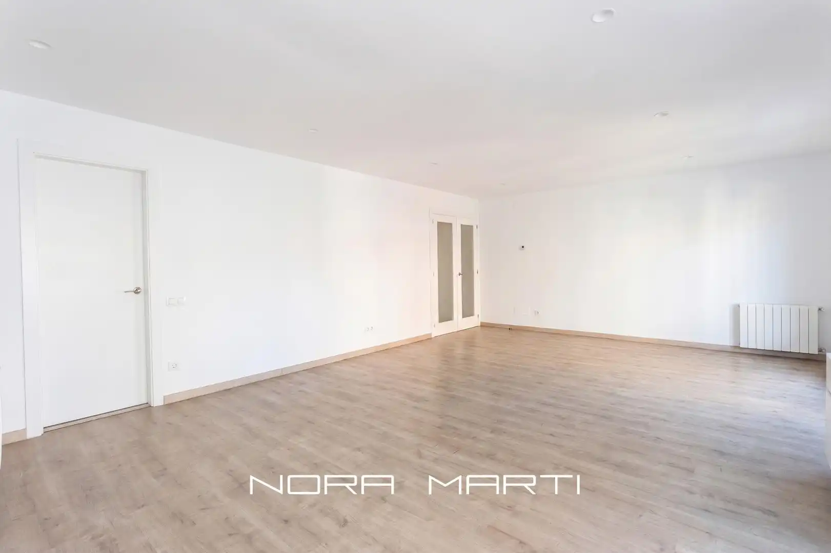 Sala de estar de Piso en venta en Barcelona con Calefacción, Terraza y Balcón
