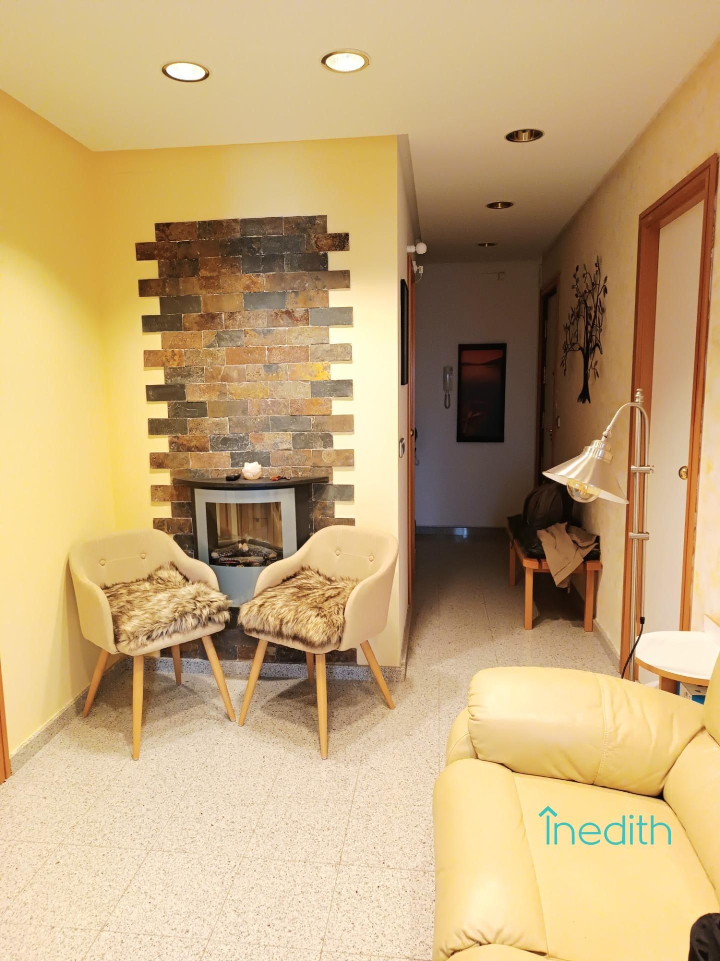 Living room of Apartments for sale in Ribes de Freser  with Air Conditioner, Terrace and Furnished