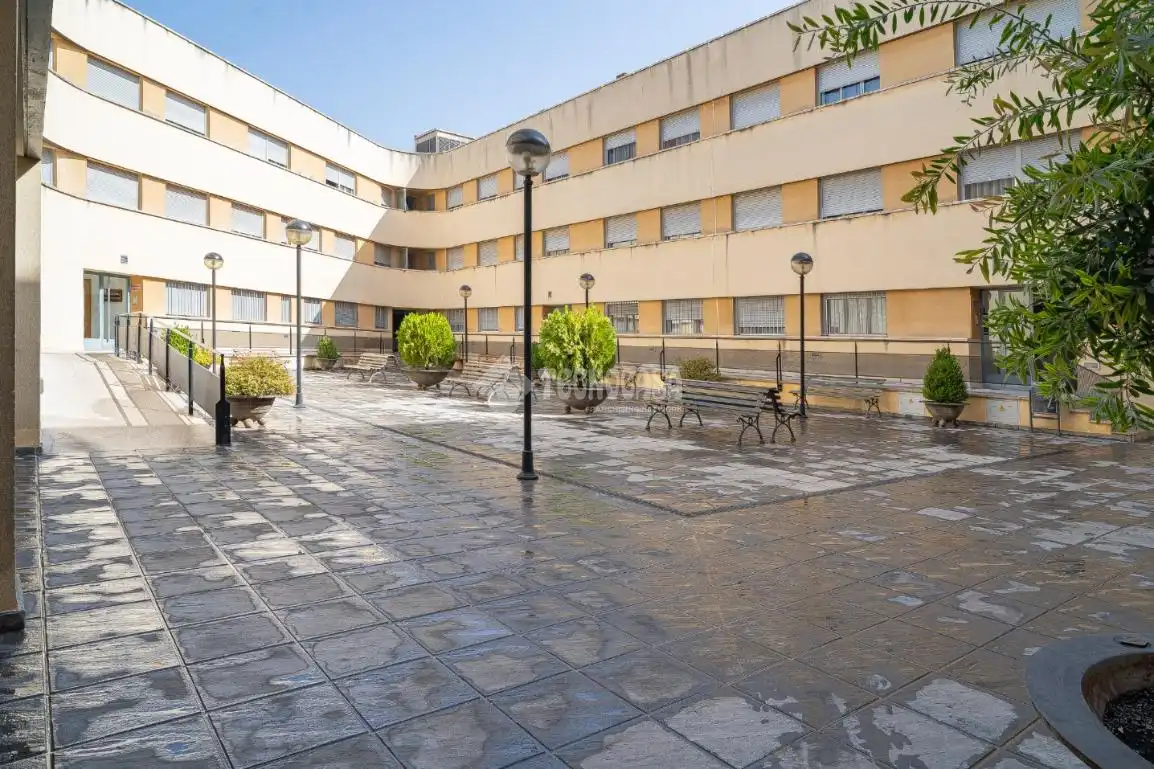 Exterior view of Flat for sale in Úbeda  with Air Conditioner