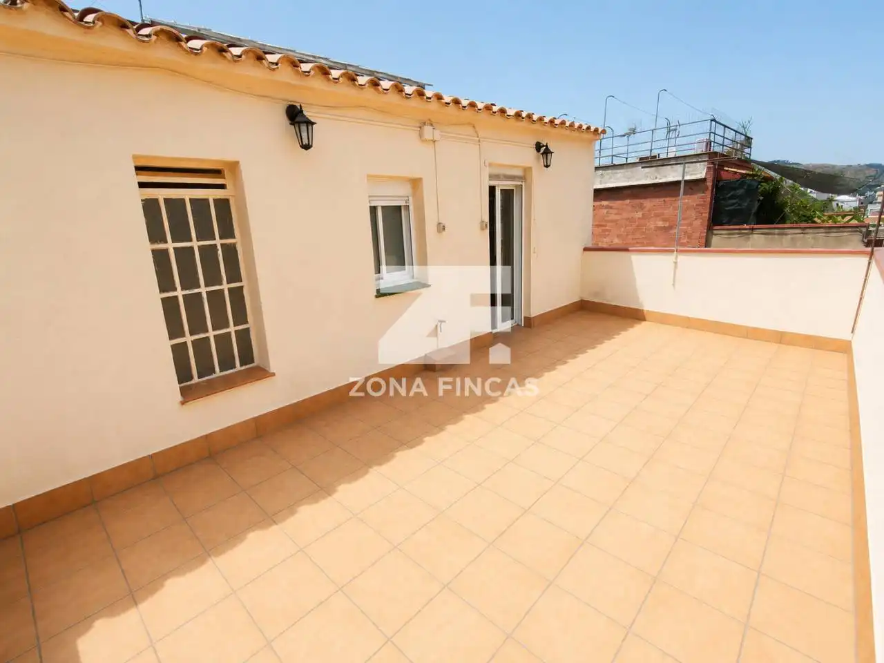 Terrassa de Àtic en venda en Santa Coloma de Gramenet amb Aire condicionat, Calefacció i Parquet
