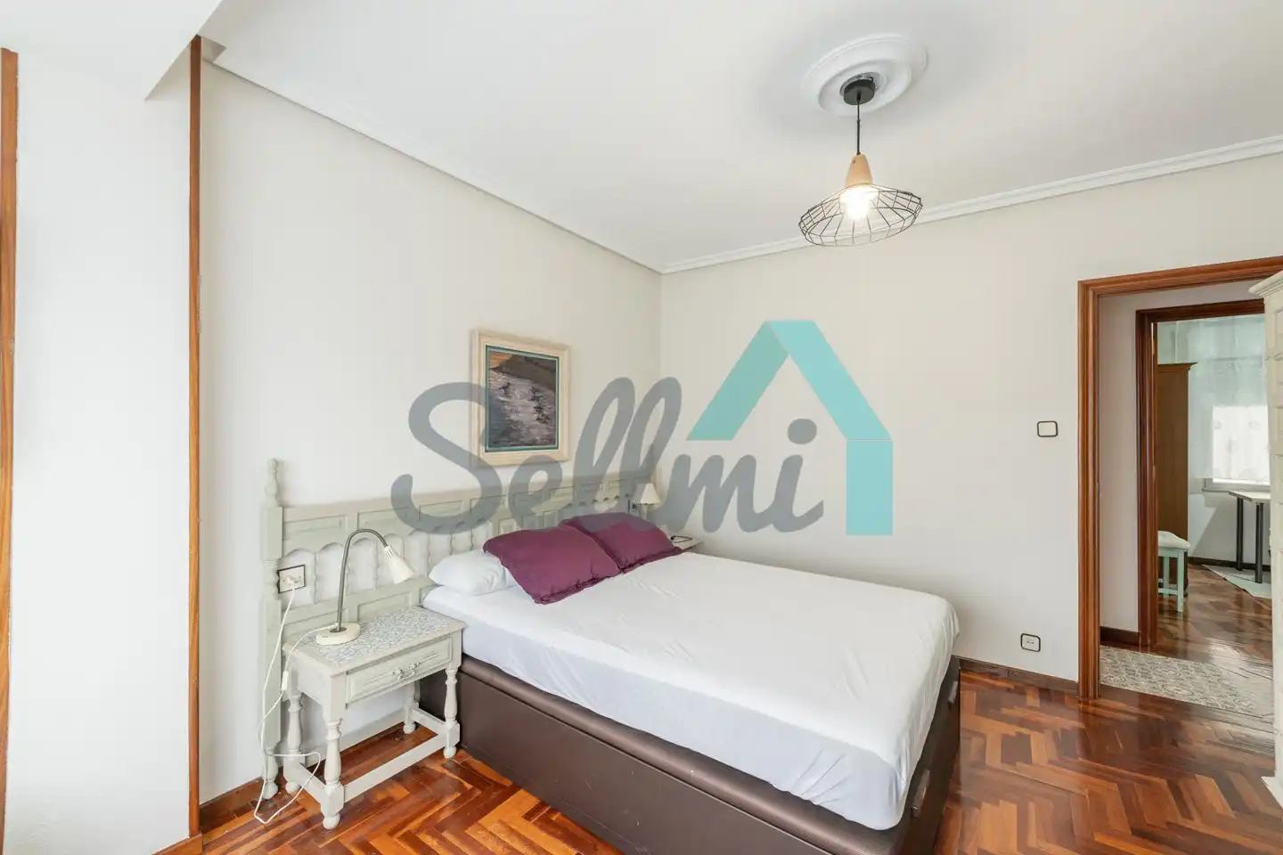 Bedroom of Flat for share in Oviedo   with Heating, Parquet flooring and Terrace