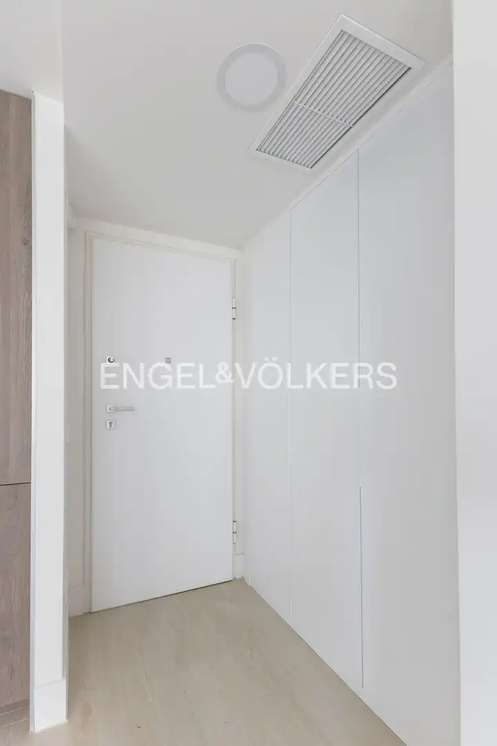 Flat for rent in Madrid  with Air Conditioner, Heating and Storage room