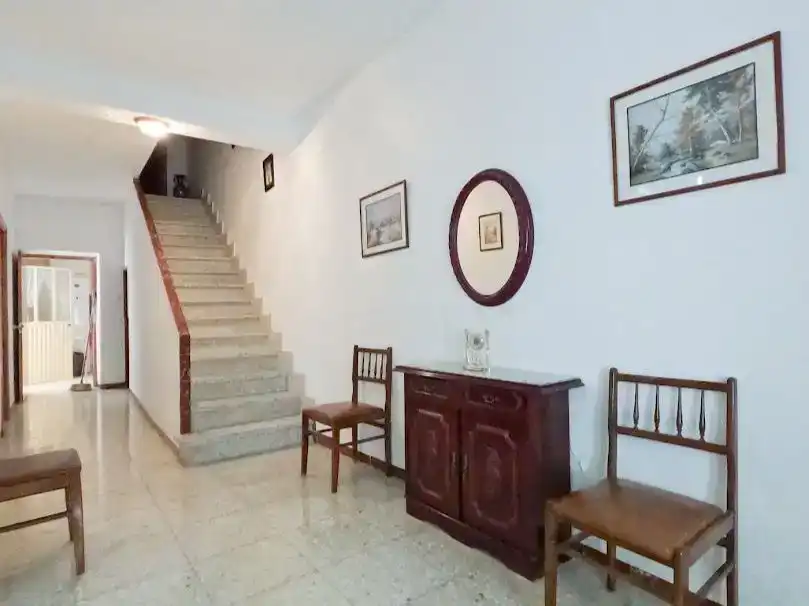 Casa adosada en venda en Santo Tomé amb Traster, Moblat i Balcó