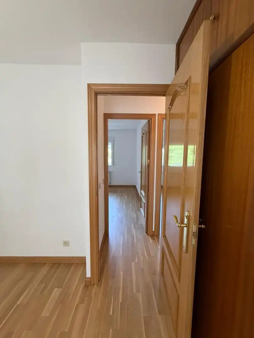 Flat for rent in Madrid  with Heating