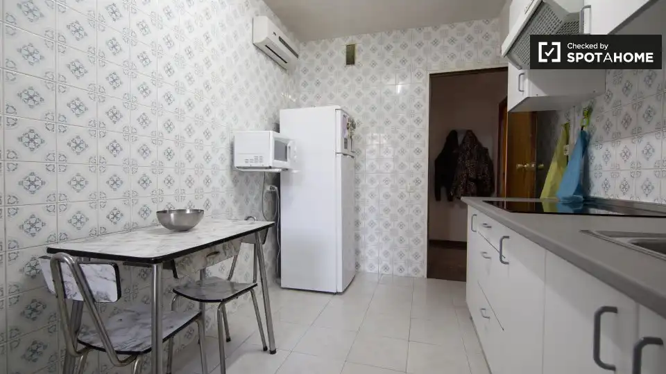 Room in Centro