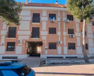 Exterior view of Duplex for sale in Yepes  with Parquet flooring, Terrace and Storage room