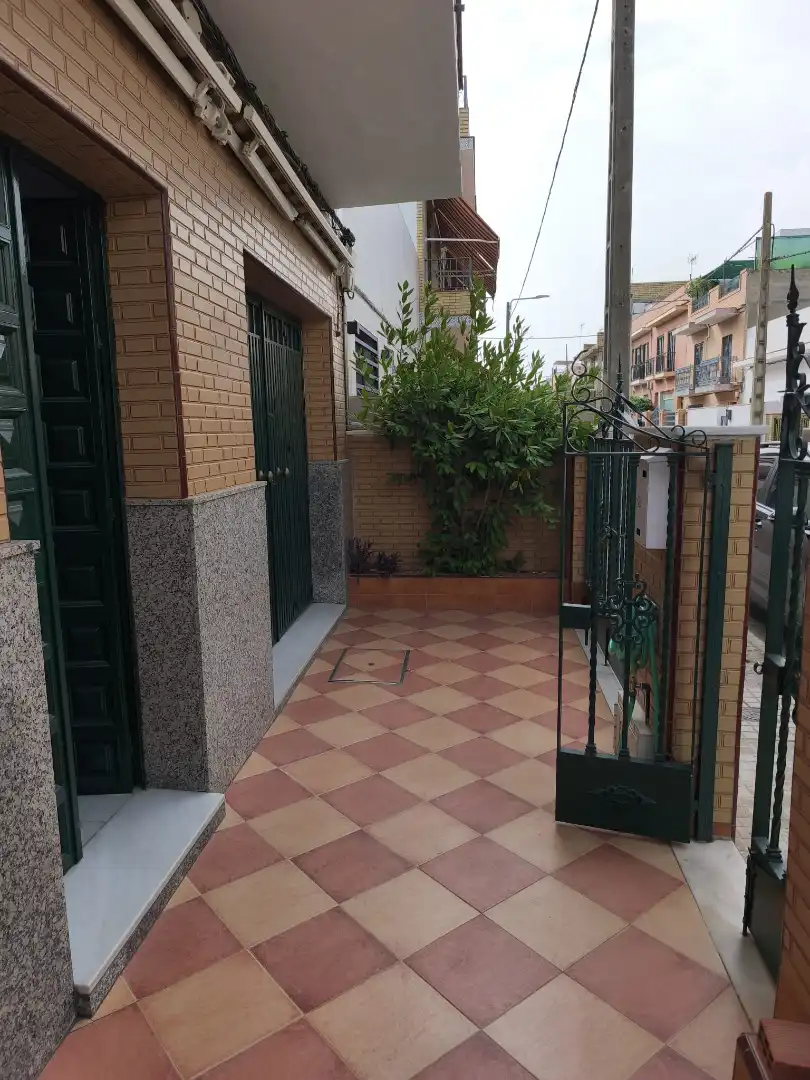 Terraza de Casa o chalet en venta en Sevilla con Terraza, Trastero y Amueblado