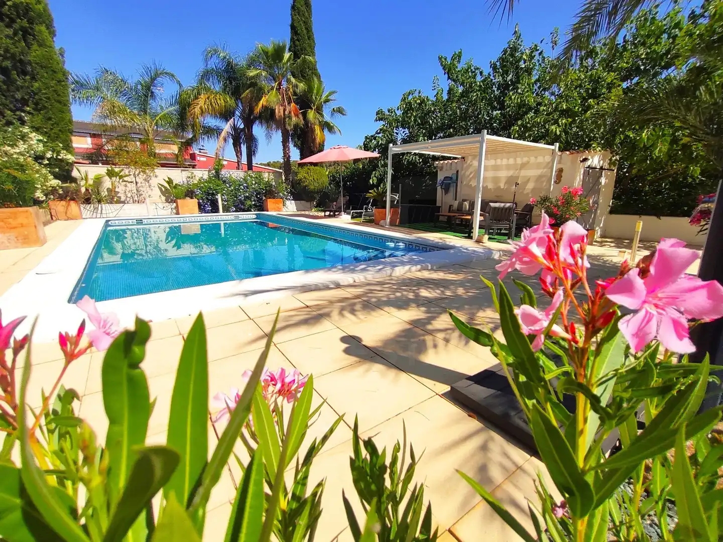 Piscina de Casa o xalet en venda en Pedralba amb Aire condicionat, Calefacció i Terrassa
