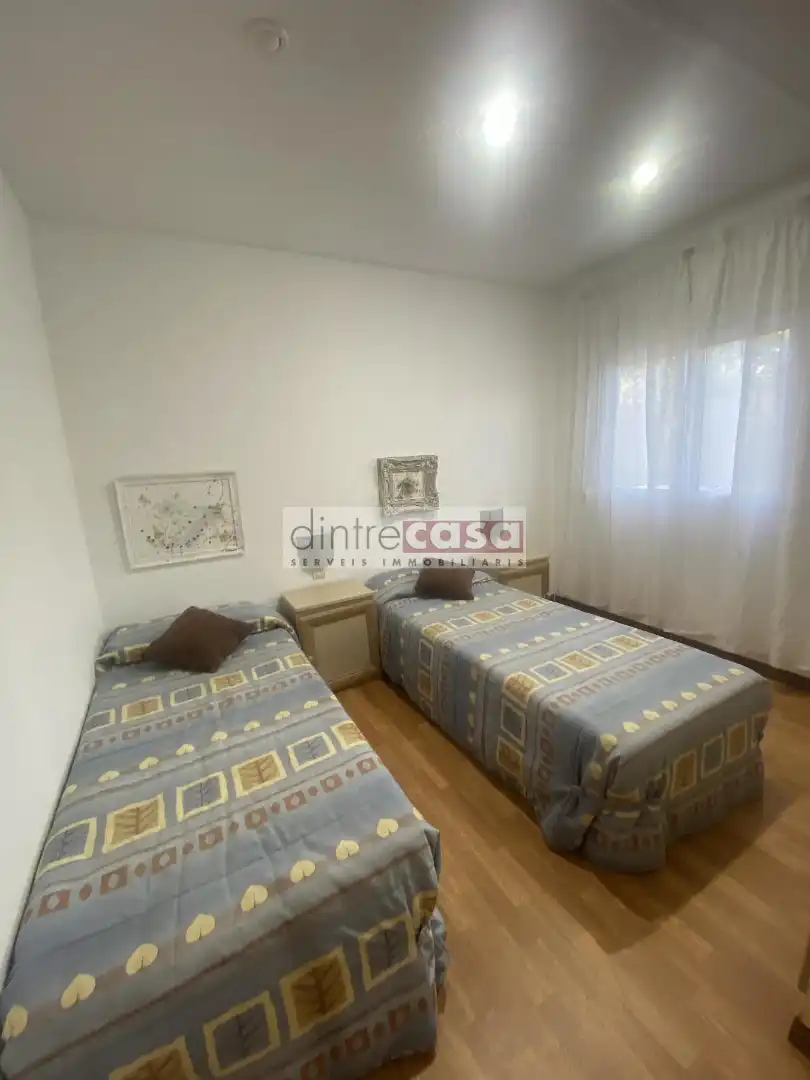 Dormitori de Casa o xalet en venda en Tordera amb Calefacció, Jardí privat i Parquet