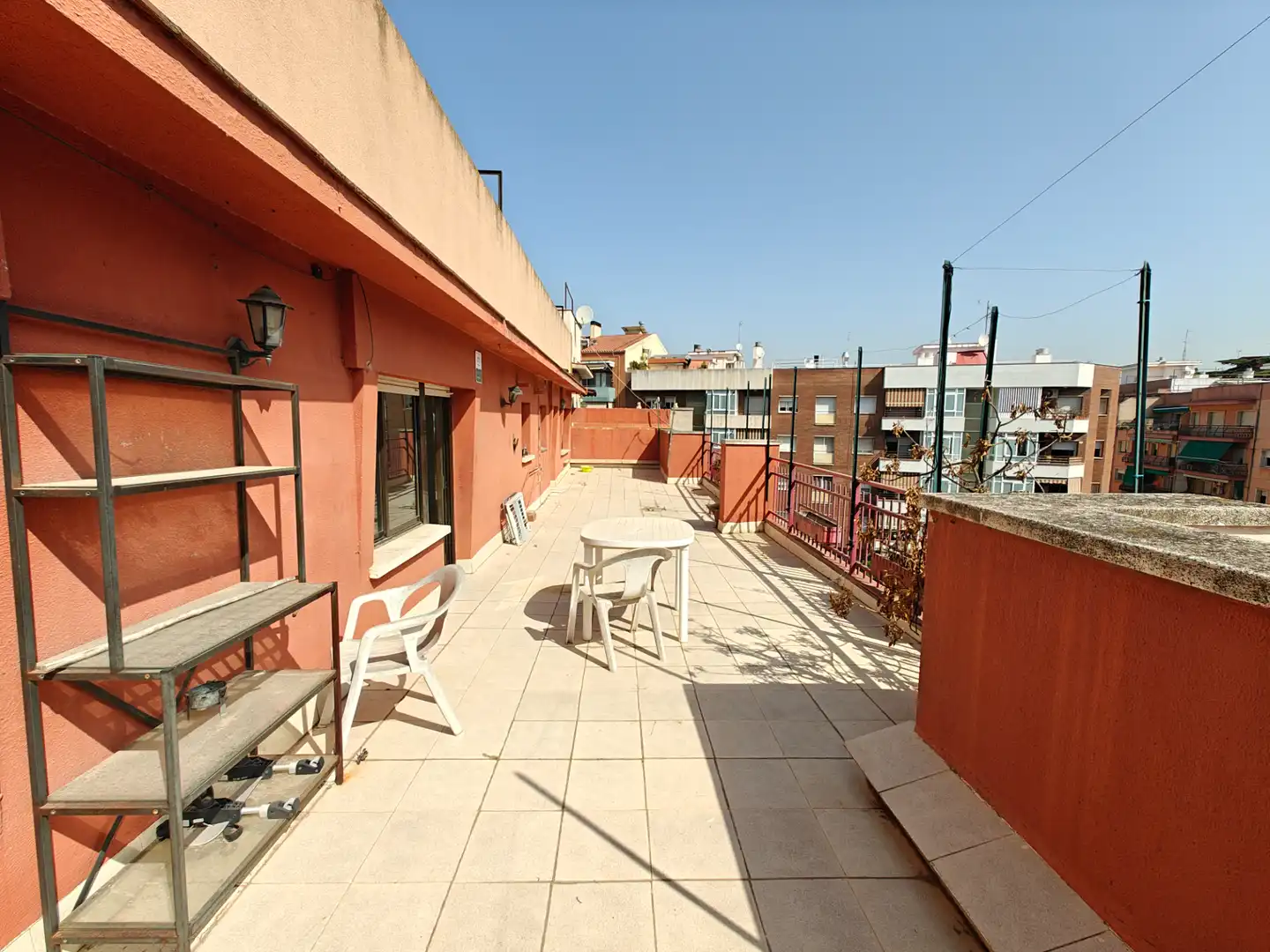Terrassa de Àtic en venda en Sant Boi de Llobregat amb Terrassa i Alarma