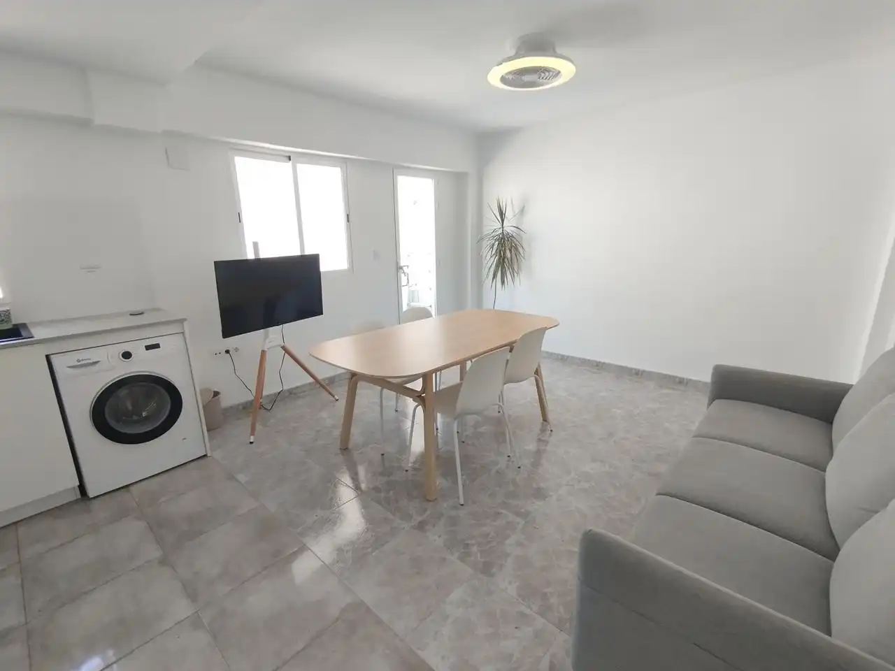Wohnung zur Miete in De L'Arquitecte Gascó, Aiora