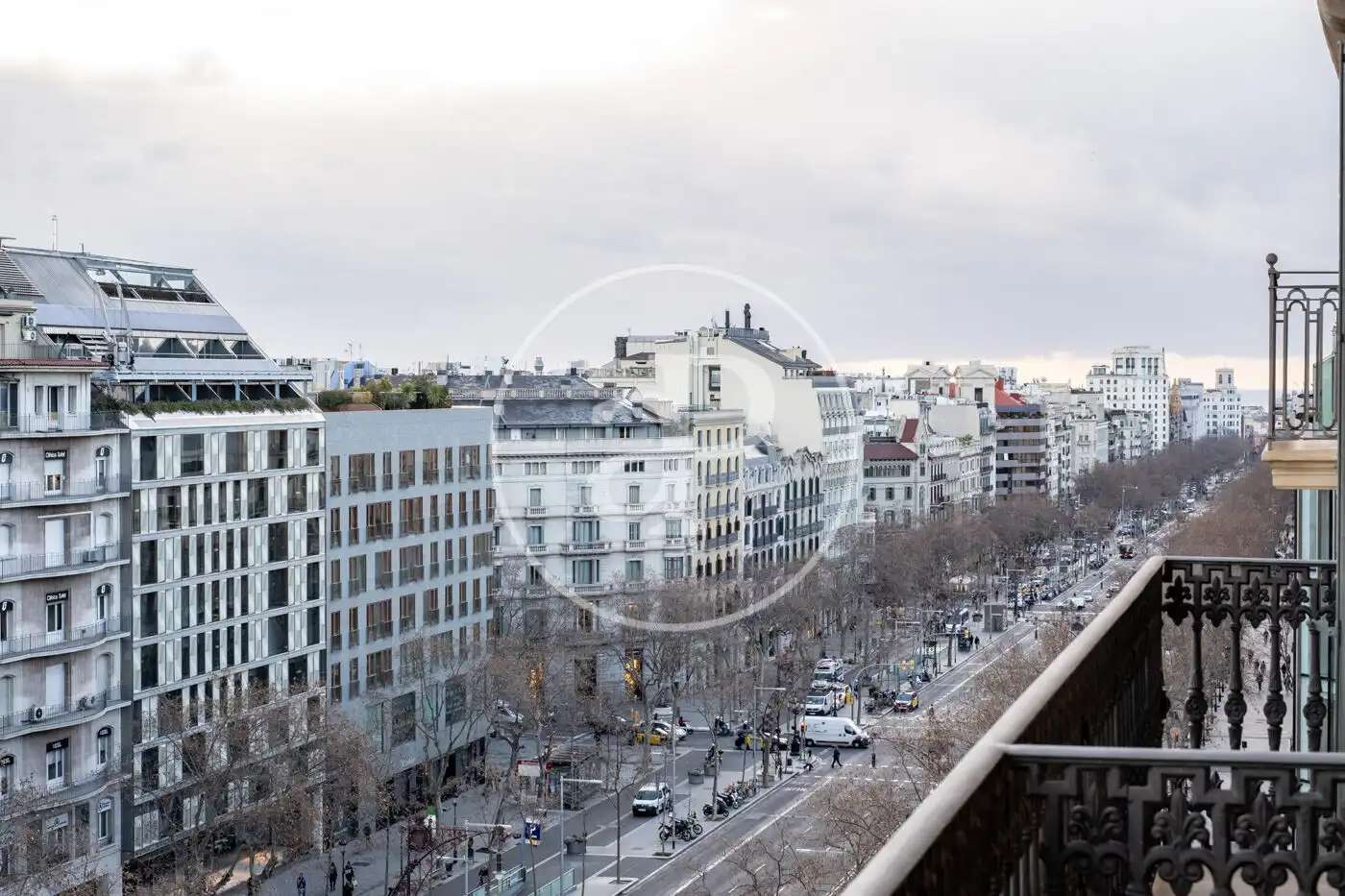 Außenansicht von Wohnung zur Miete in Barcelona mit Klimaanlage, Heizung und Möbliert
