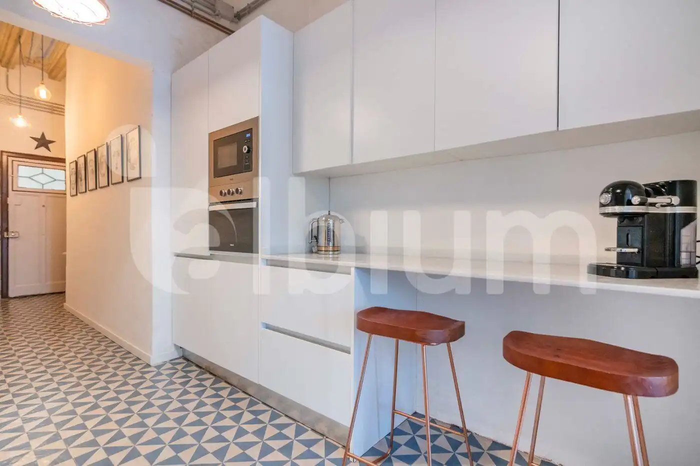 Küche von Wohnung zum Verkauf in Barcelona mit Klimaanlage und Terrasse
