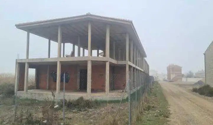 Außenansicht von Gebäude zum Verkauf in Nuez de Ebro