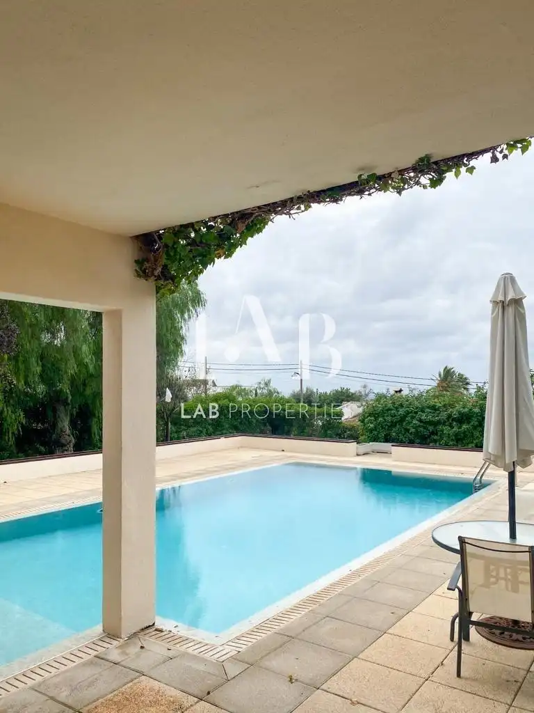 Piscina de Casa o xalet en venda en Marratxí amb Aire condicionat, Jardí privat i Parquet