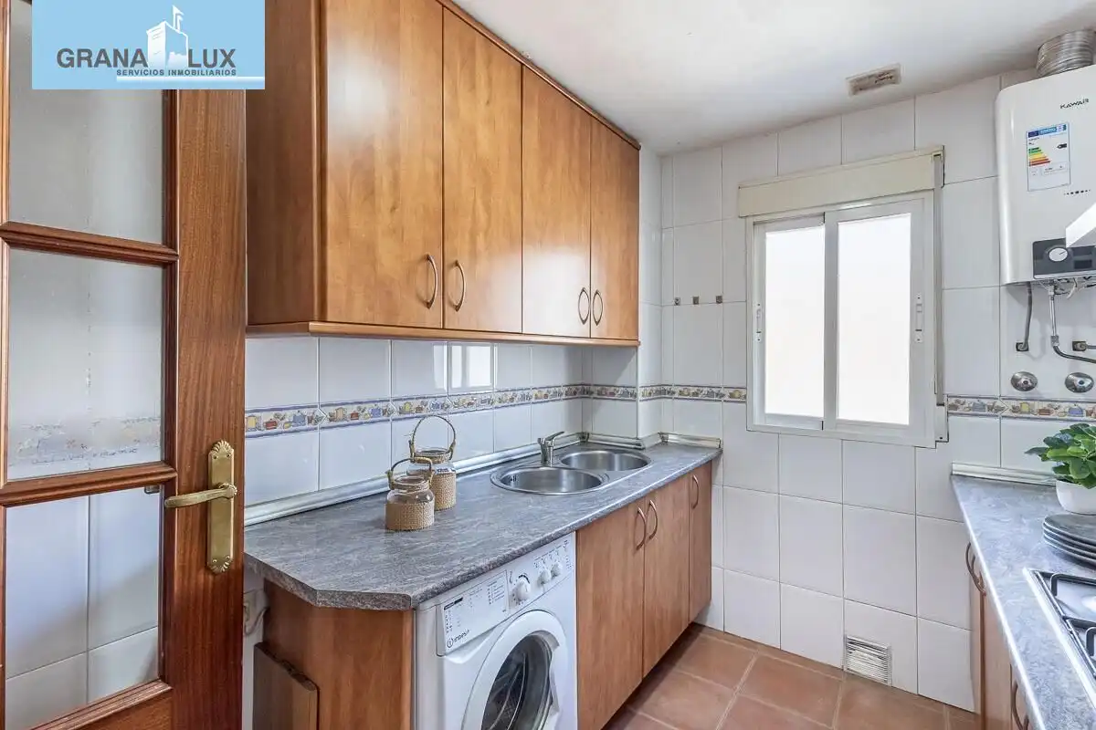 Piso en venta en Calle Doctor Tamayo Rubio, Maracena