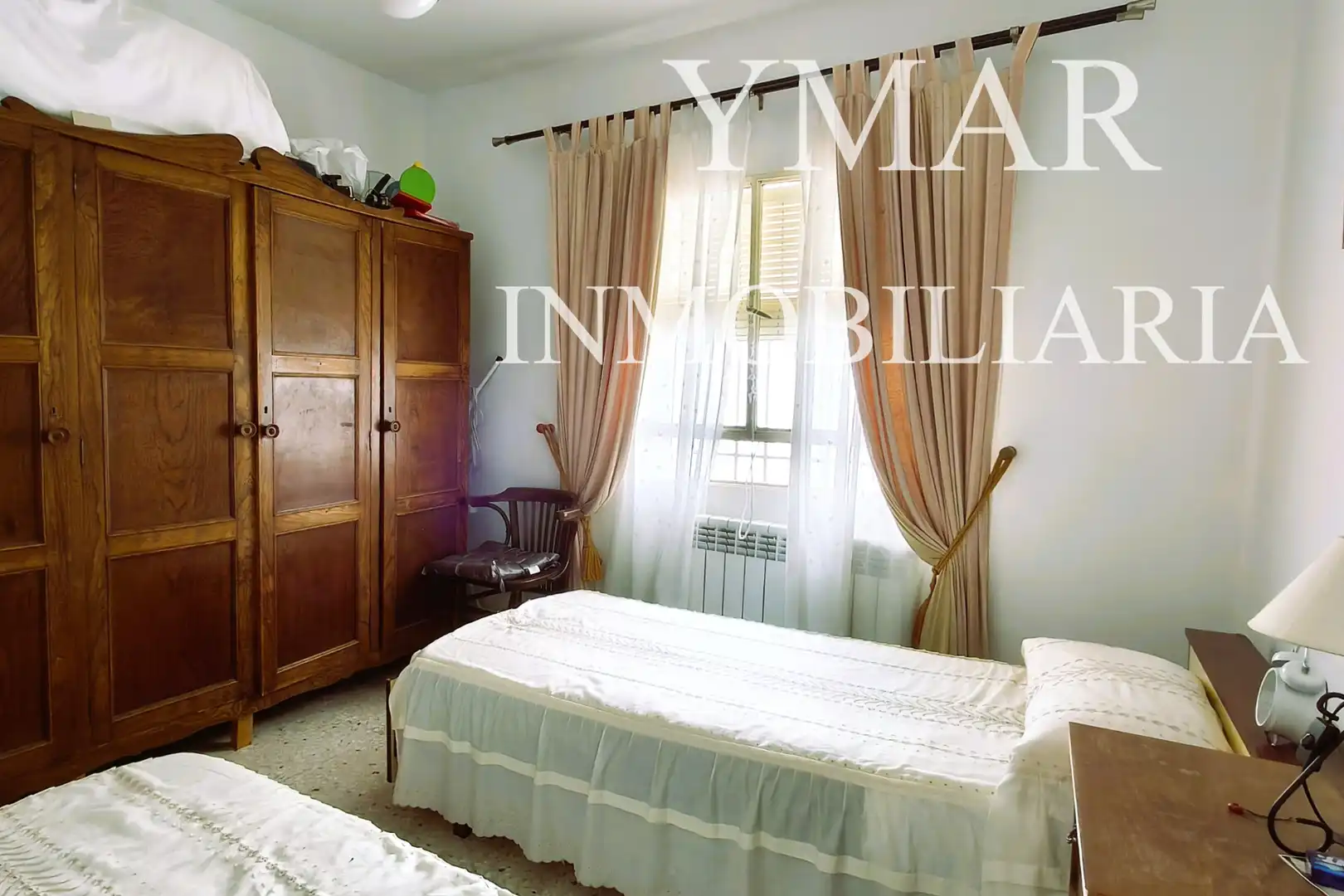 Habitación de Casa o chalet en venta en Robledo del Mazo con Calefacción y Amueblado