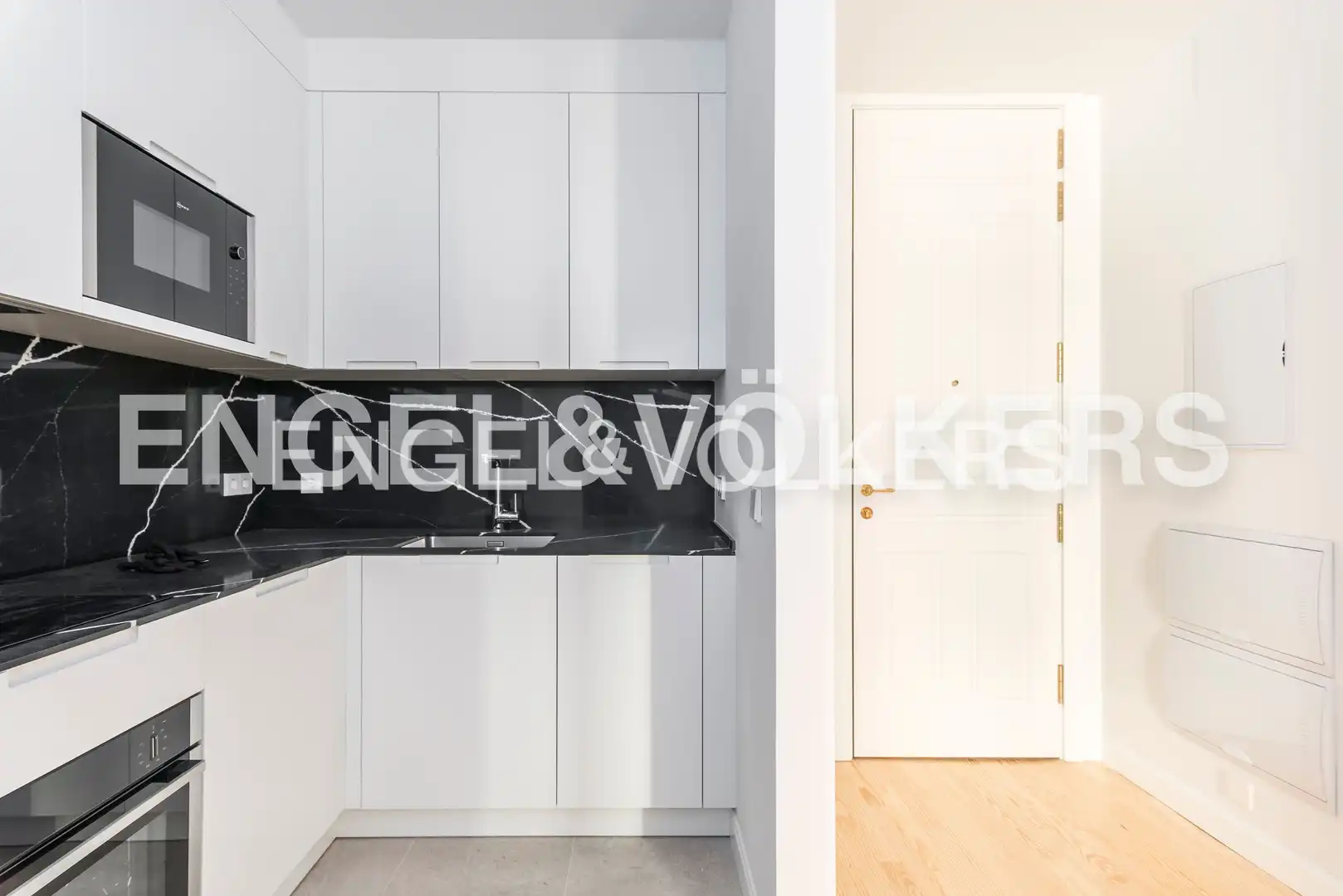 Küche von Wohnung zur Miete in Madrid mit Klimaanlage, Heizung und Abstellraum