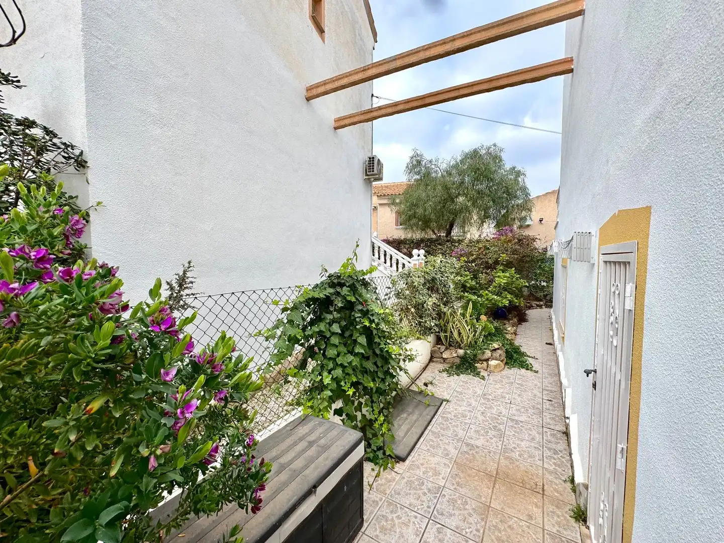 Jardí de Casa o xalet de lloguer en Algorfa amb Aire condicionat, Calefacció i Jardí privat