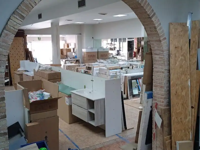 Local en venta en Alcorcón con Aire acondicionado y Calefacción