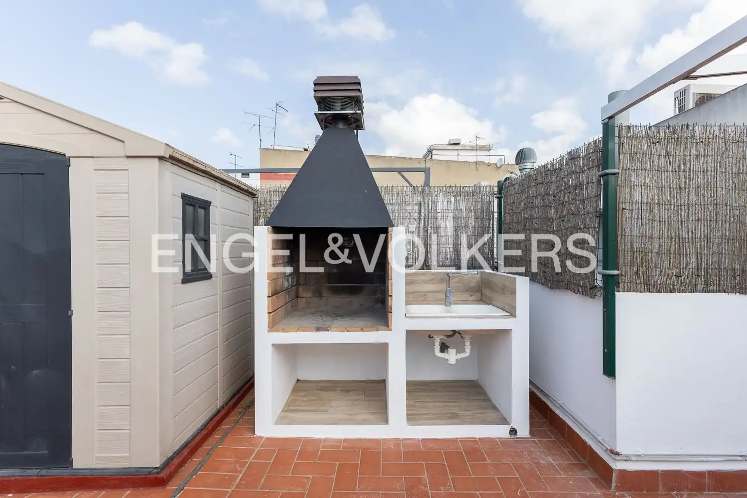 Terrasse von Dachboden zur Miete in Algemesí mit Klimaanlage, Heizung und Parkett