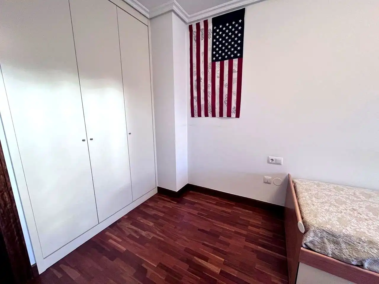 Dormitori de Pis en venda en Vitoria - Gasteiz amb Calefacció, Parquet i Terrassa