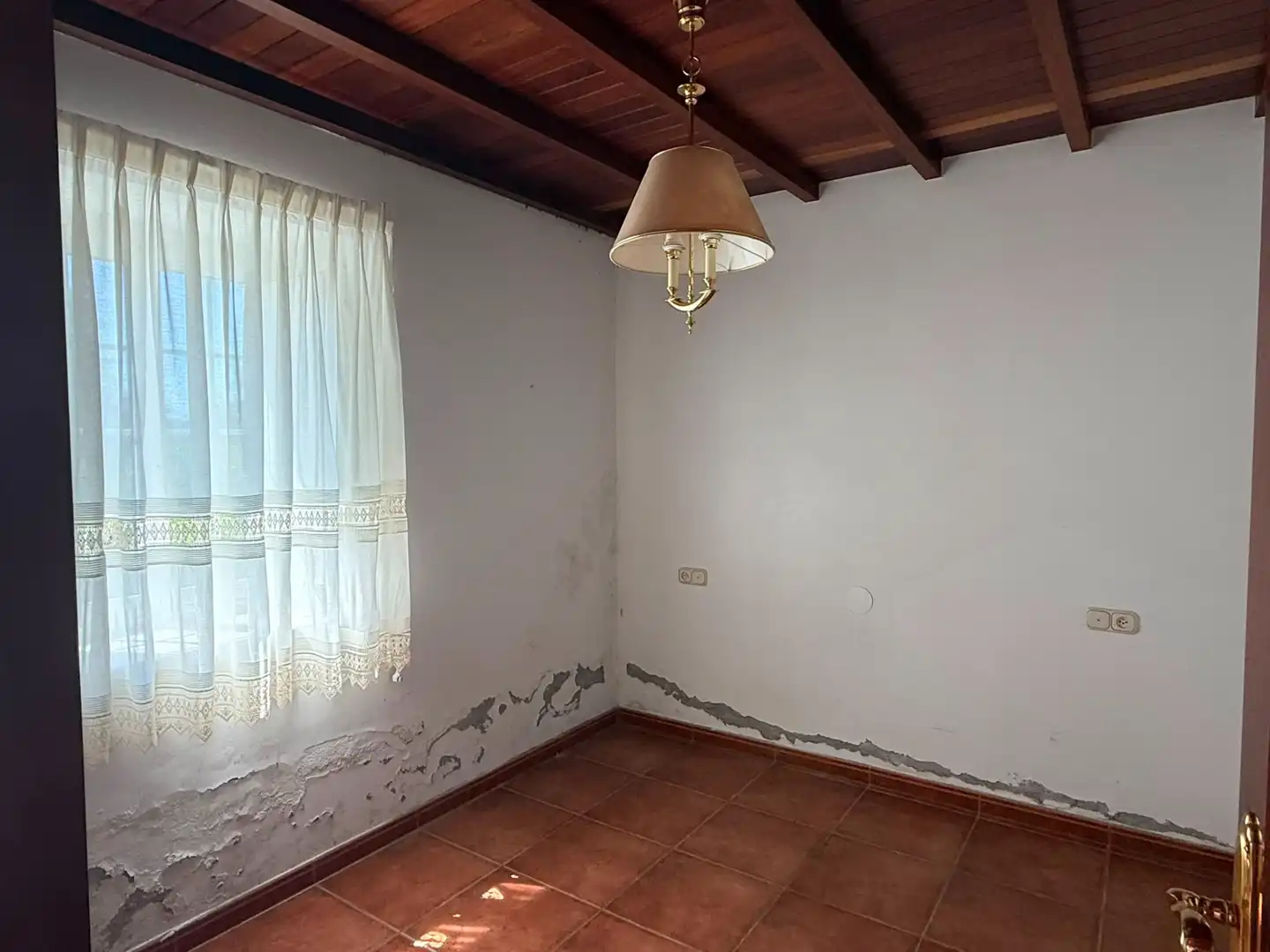 Casa adosada en venta en Narón con Jardín privado, Terraza y Trastero