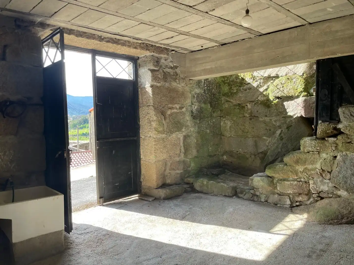 Finca rústica en venda en A Arnoia amb Traster, Moblat i Balcó