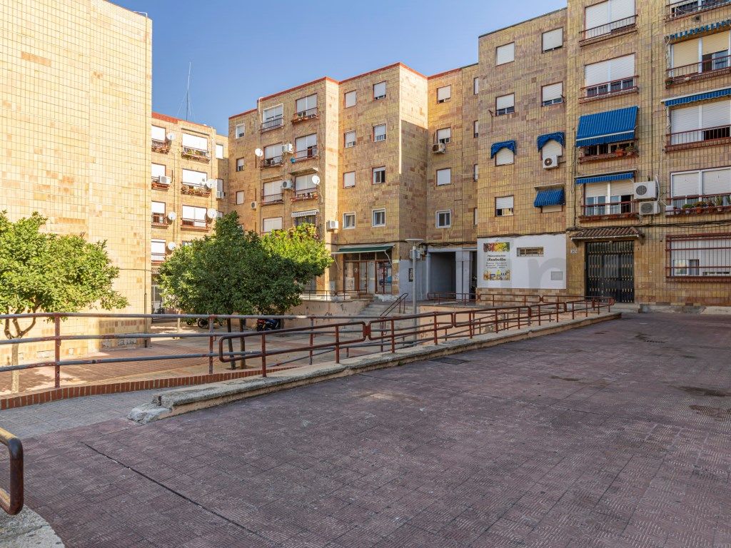 Vista exterior de Pis en venda en Jerez de la Frontera