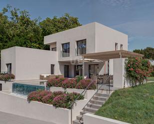 Exterior view of House or chalet for sale in Sant Andreu de Llavaneres  with Air Conditioner, Heating and Terrace
