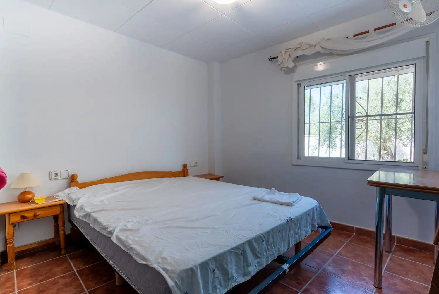 Dormitori de Casa o xalet en venda en Tortosa amb Traster, Piscina i Moblat