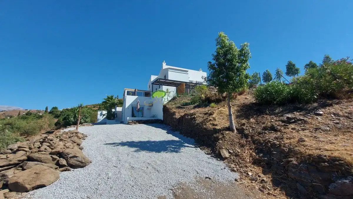 Vista exterior de Finca rústica en venta en Cómpeta con Aire acondicionado, Terraza y Trastero