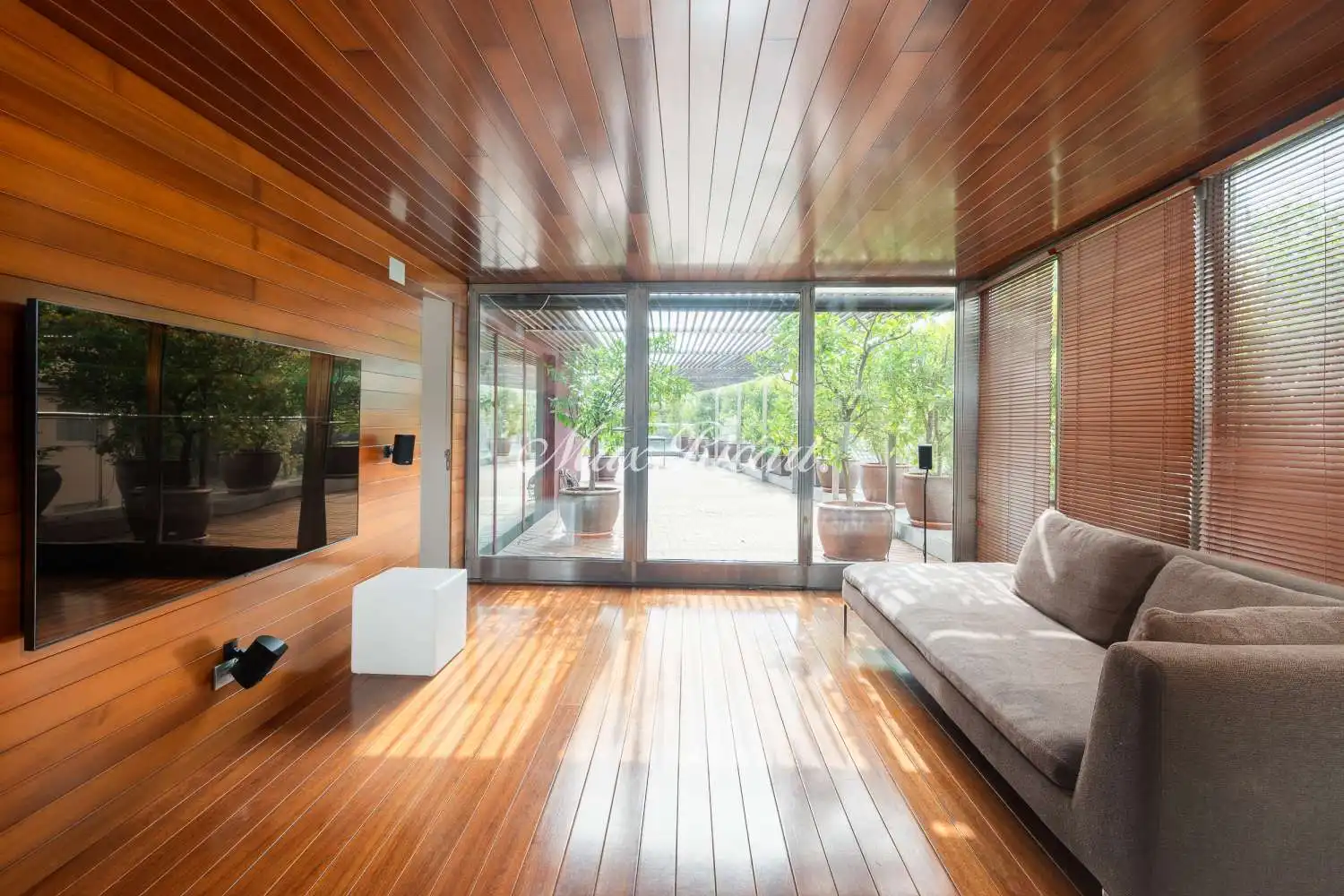Sala d'estar de Àtic de lloguer en Barcelona amb Aire condicionat, Calefacció i Terrassa