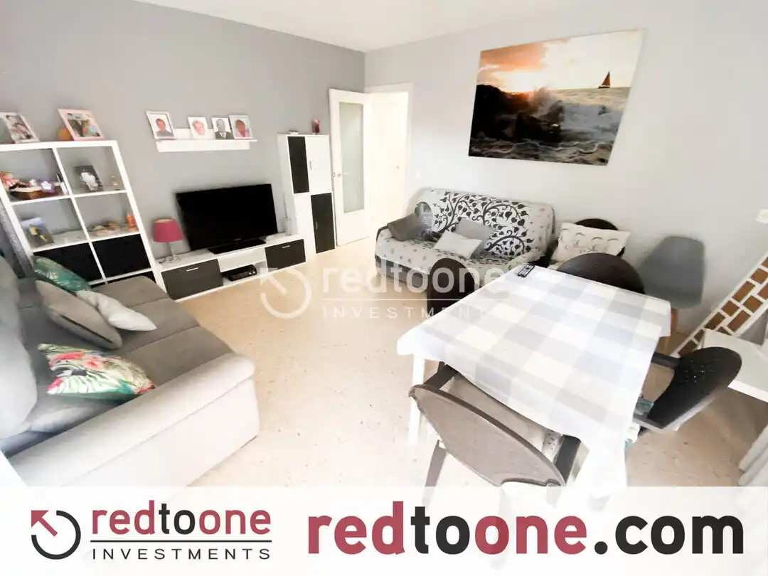Bedroom of Flat for sale in Campello Playa