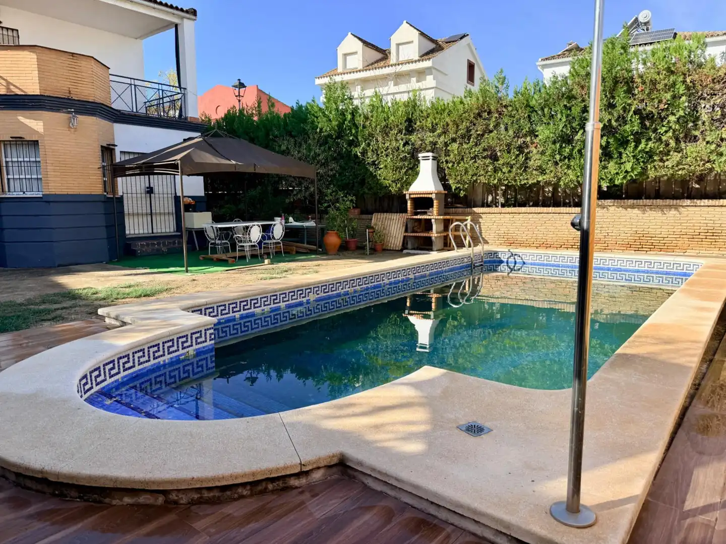 Piscina de Casa o chalet en venta en Gelves, Sevilla