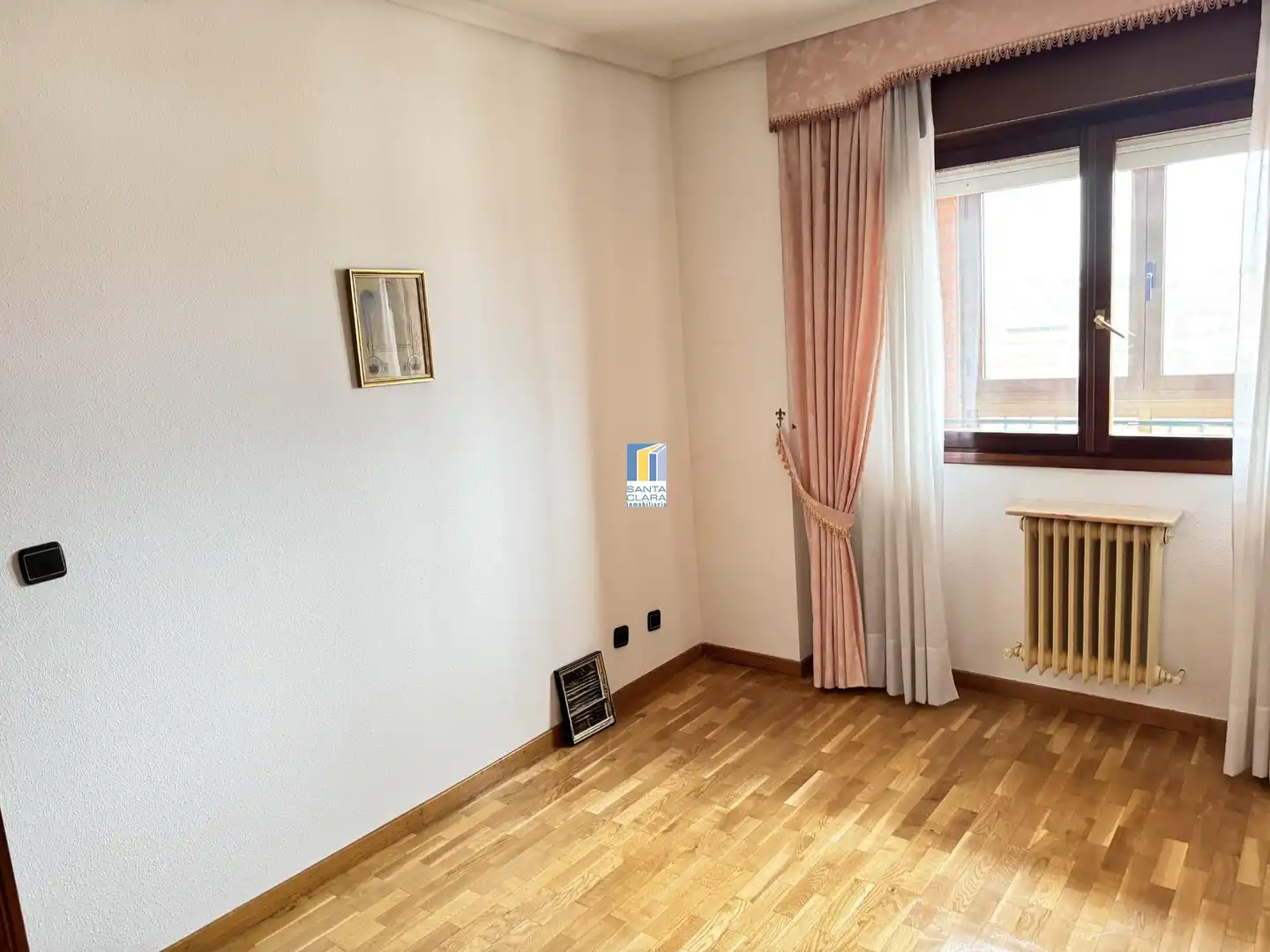 Schlafzimmer von Wohnung zum Verkauf in Zamora Capital  mit Parkett, Terrasse und Abstellraum