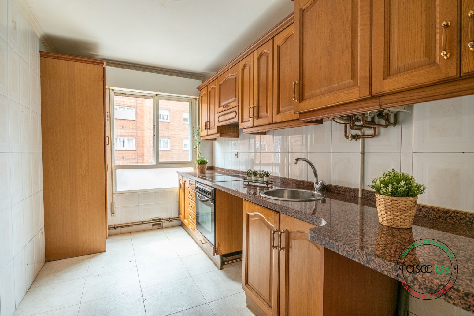Kitchen of Flat for sale in Gijón   with Heating and Private garden